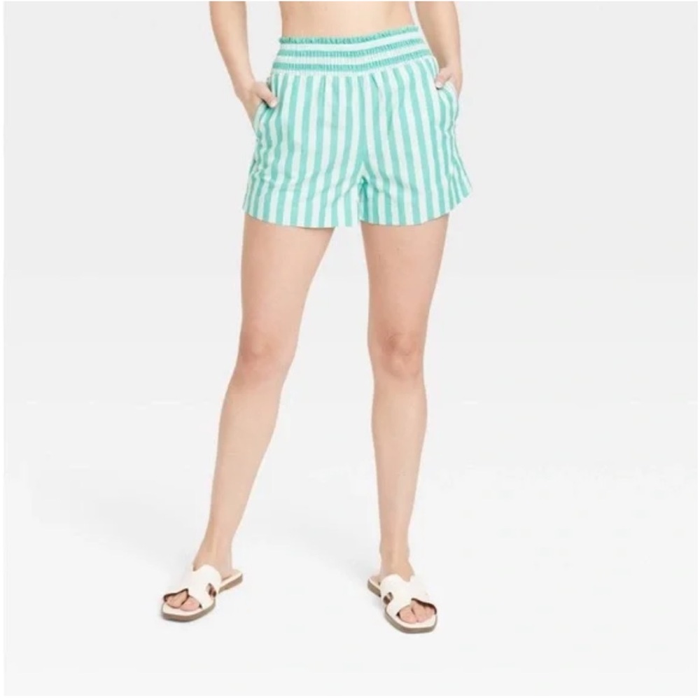 Women's High-Rise Pull-On Shorts
- A New Day Green Striped XL